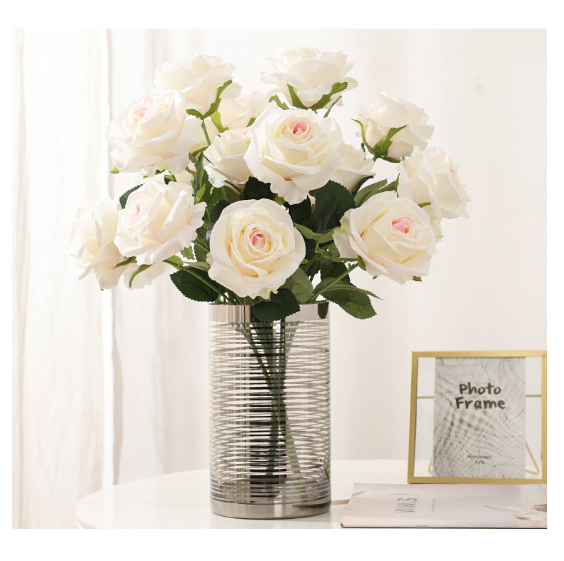 Bouquet de roses artificielles en soie de 17 pouces de haut en vrac 