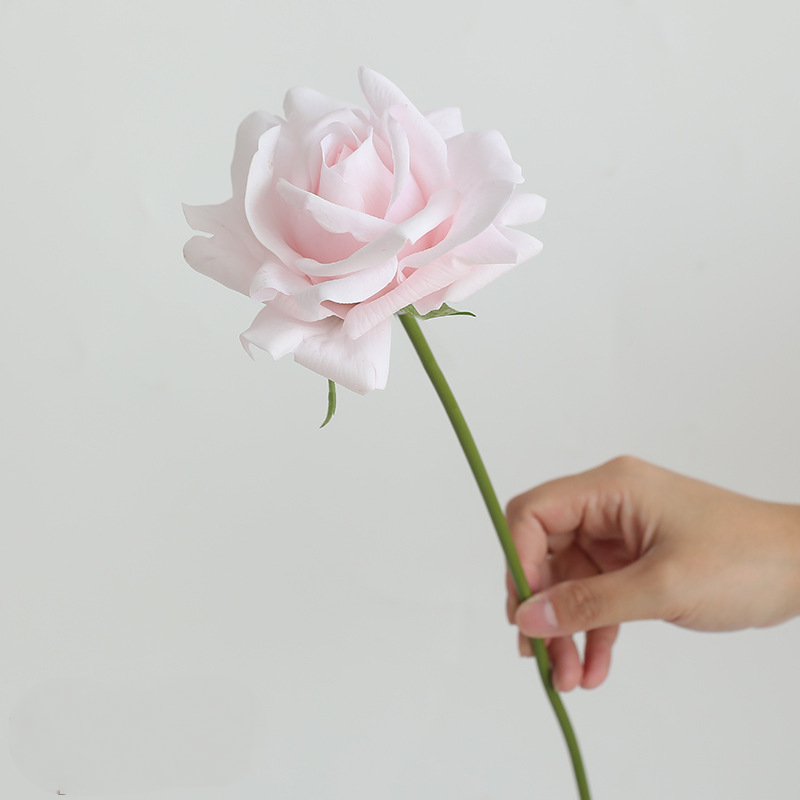 Real Touch Single Rose Stem – 14" Lifelike Faux Flower with 5" Full Bloom, Luxury Artificial Rose for Wedding Bouquets, Vases, Centerpieces & DIY Floral Arrangements