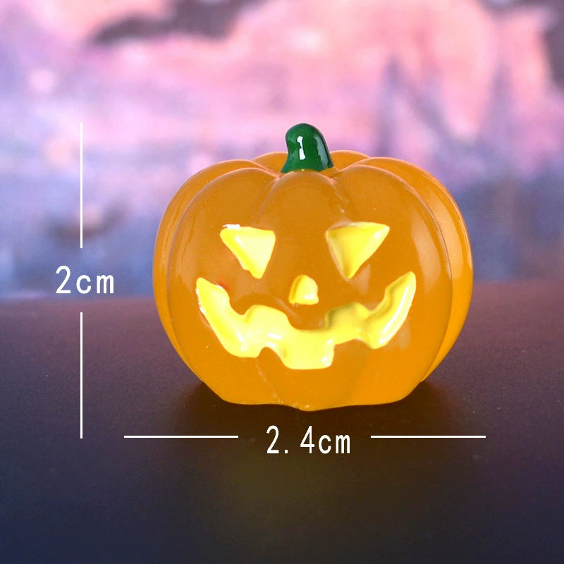 Set of 6 Glow in The Dark Halloween Figurines, Cute Ghost & Pumpkin Miniatures, Resin Ornaments for DIY Terrarium Decor & Spooky Party Favors