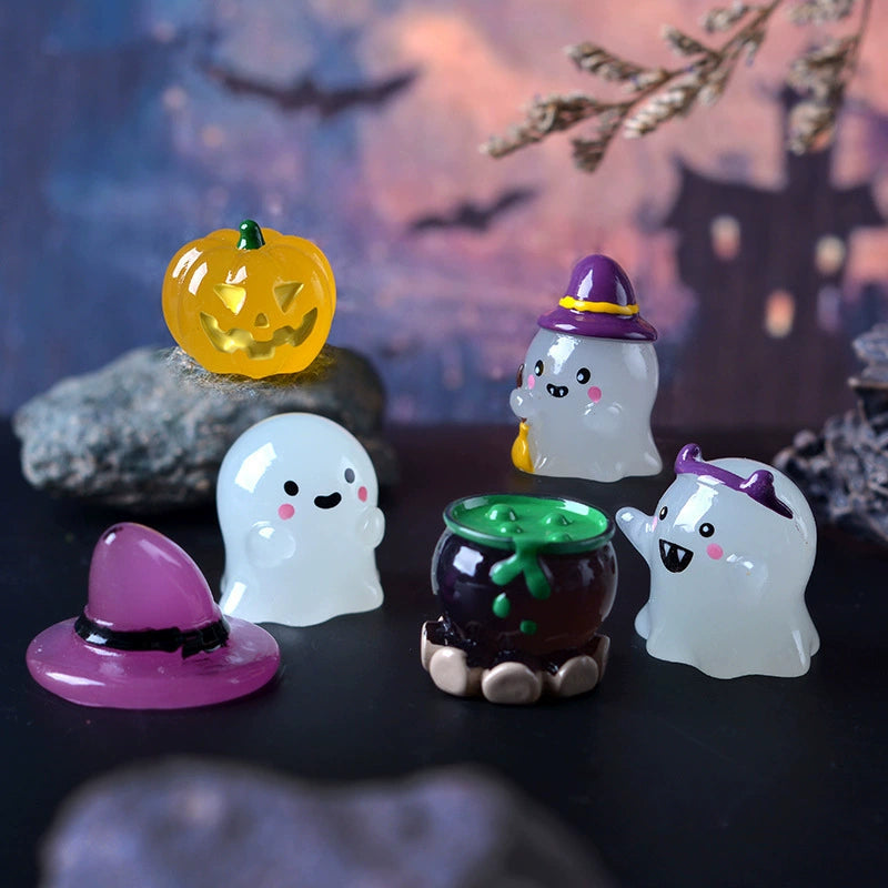 Set of 6 Glow in The Dark Halloween Figurines, Cute Ghost & Pumpkin Miniatures, Resin Ornaments for DIY Terrarium Decor & Spooky Party Favors