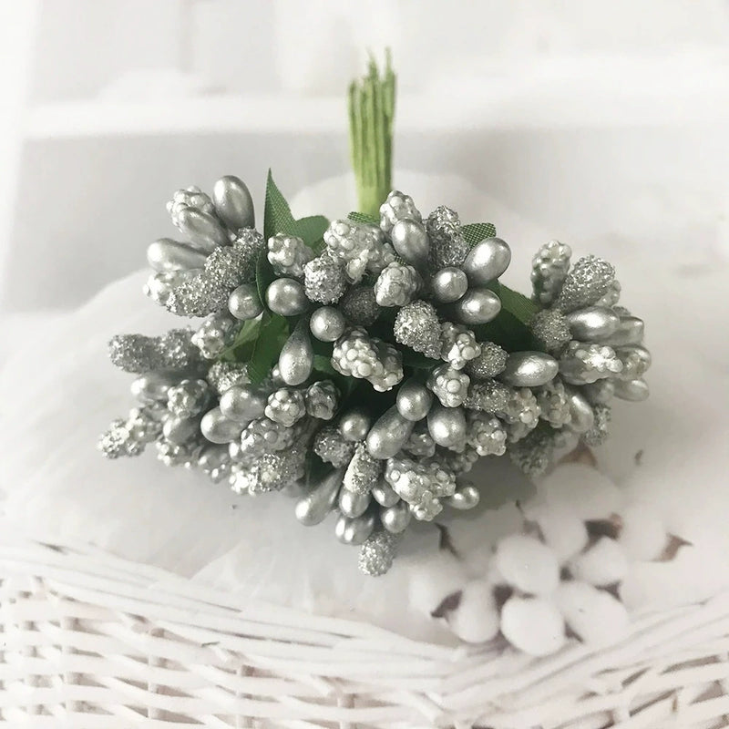 12-Stem Faux Berry Picks Bunch, 3.5" Realistic Mini Berry Clusters with Leaves for DIY Wreaths, Wedding Decor, Vase Filler & Holiday Crafts