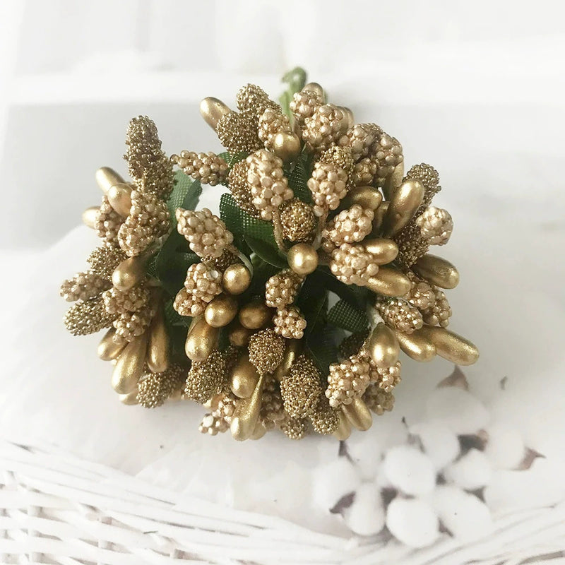 12-Stem Faux Berry Picks Bunch, 3.5" Realistic Mini Berry Clusters with Leaves for DIY Wreaths, Wedding Decor, Vase Filler & Holiday Crafts