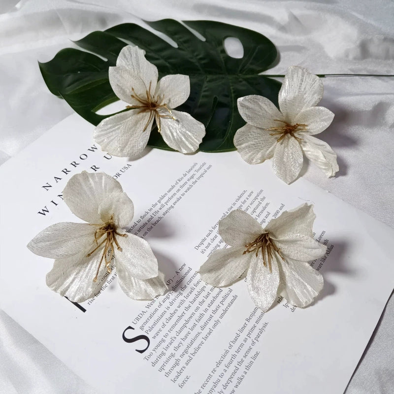 3-Inch Realistic Lily Flower Heads, Bulk Faux Lilies for DIY Wedding Crafts, Boutonnières, Corsages, Elegant Home & Event Decor