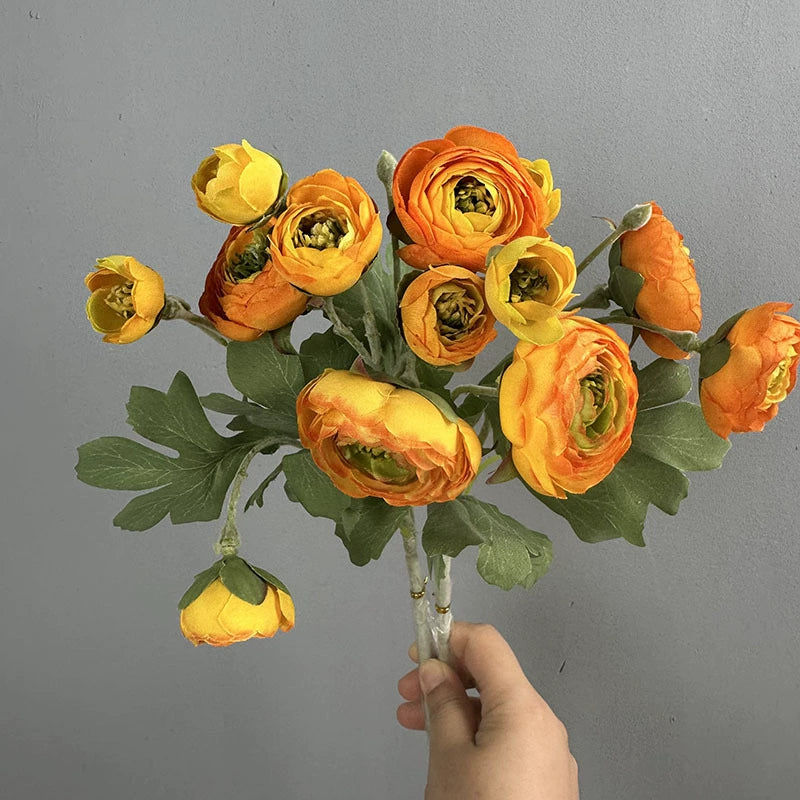 Velvet-Touch Faux Ranunculus Stem, 19-Inch 7-Head Artificial Camellia, Lifelike Silk Flowers for Vase, Wedding Bouquet, Home Decor, DIY Floral Arrangements