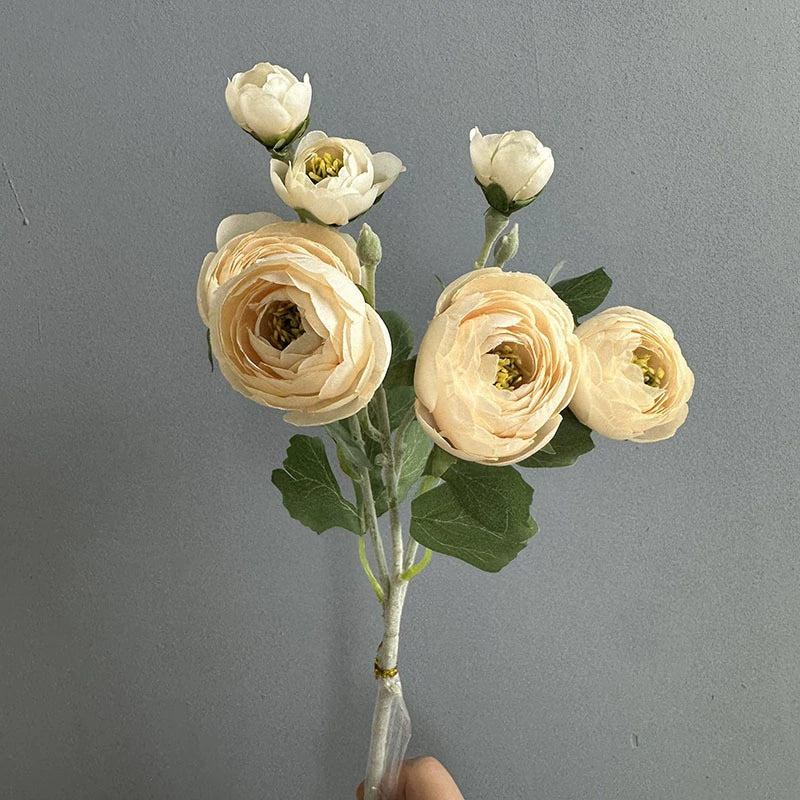 Velvet-Touch Faux Ranunculus Stem, 19-Inch 7-Head Artificial Camellia, Lifelike Silk Flowers for Vase, Wedding Bouquet, Home Decor, DIY Floral Arrangements