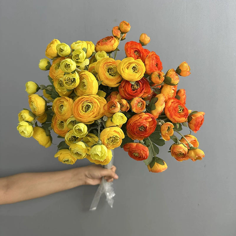 Velvet-Touch Faux Ranunculus Stem, 19-Inch 7-Head Artificial Camellia, Lifelike Silk Flowers for Vase, Wedding Bouquet, Home Decor, DIY Floral Arrangements