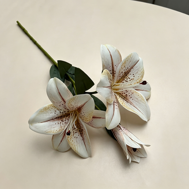 Real-Touch Silk Lily Flowers, 30" Tall, 6.5" Bloom, Perfect for Home Decor, Weddings, and Floral Arrangements