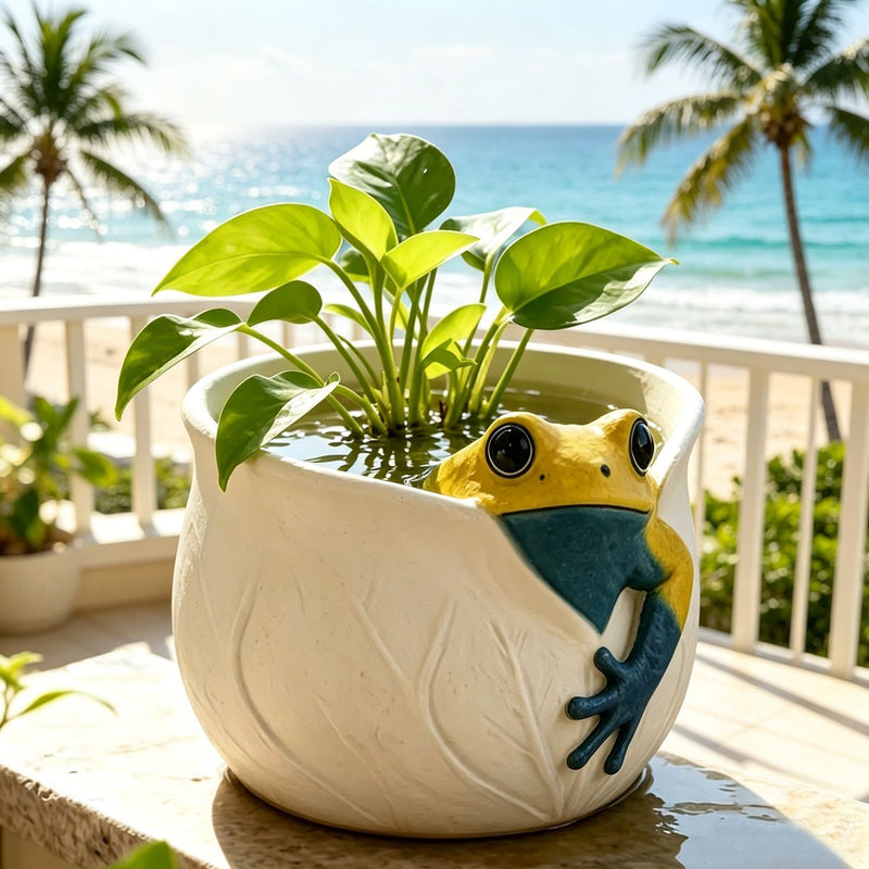 Mini Frog Planter, 4.4" x 4" x 3.1" Resin Garden Decor, Whimsical Indoor/Outdoor Tabletop Decor for Home, Office, Wedding Centerpieces