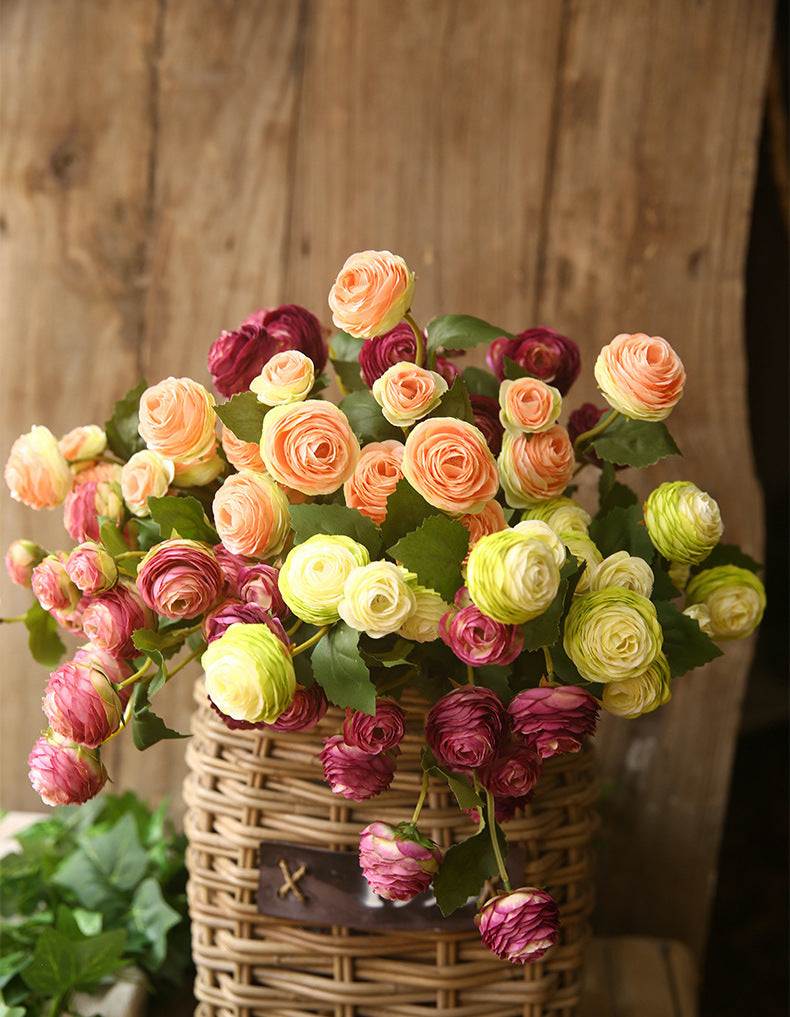 Branches de tiges de renoncules en vrac de 16 pouces Fleurs artificielles en soie en gros