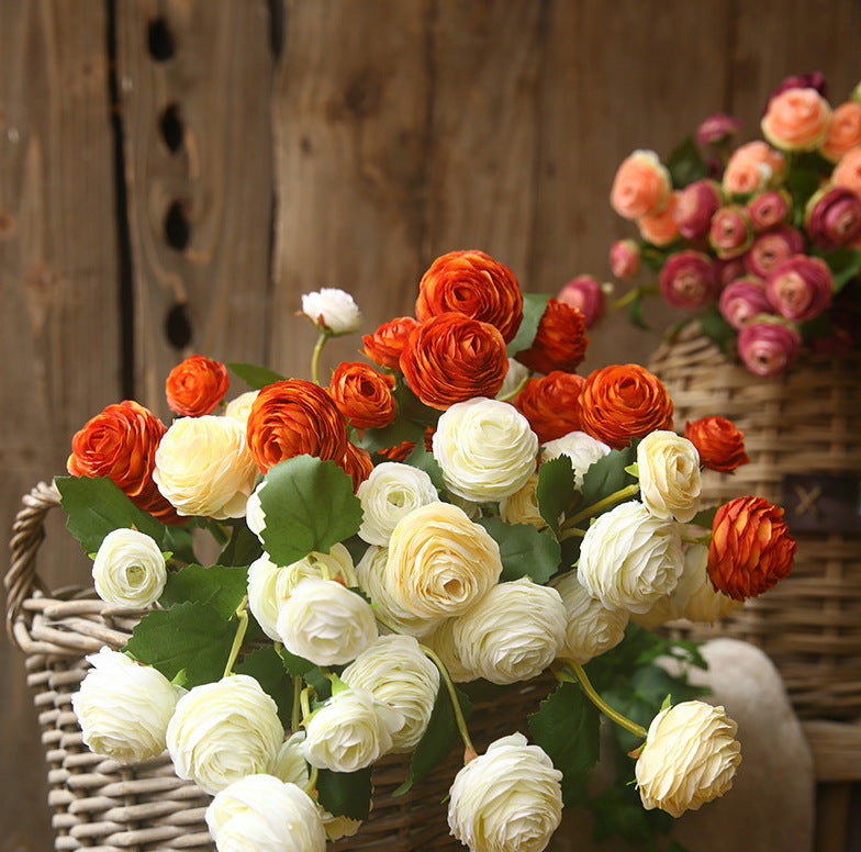 Branches de tiges de renoncules en vrac de 16 pouces Fleurs artificielles en soie en gros