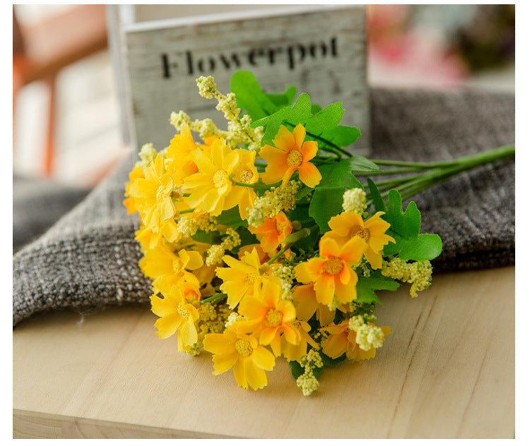 Clearance Bulk Daisy Bush Shrubs Silk Flowers Plants for Outdoors and Indoors Wholesale