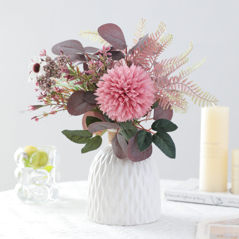 Bouquets d'eucalyptus et de chrysanthèmes en vrac Arrangement de fleurs en soie Décoration de mariage d'automne en gros