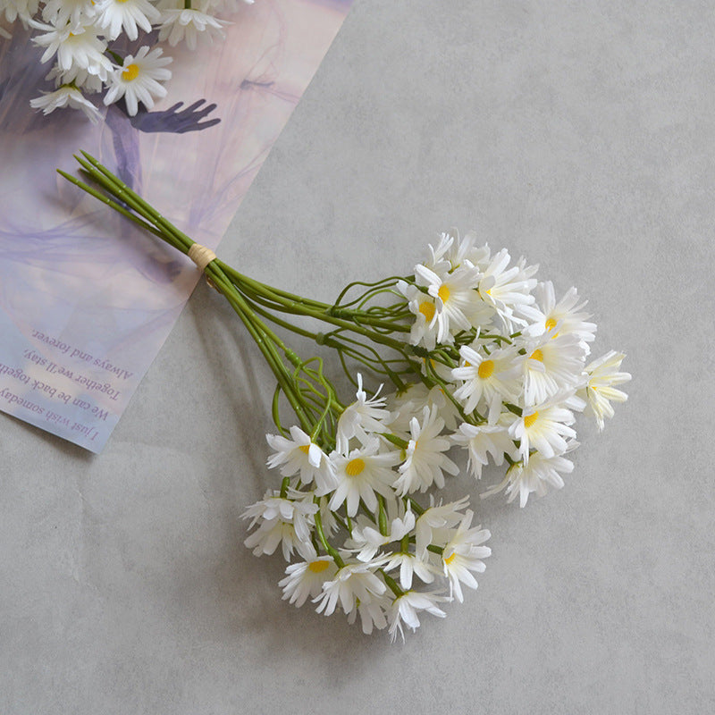 Bulk 11" Lifelike Artificial Daisy Stems Silk Blooms for Wedding Arch Decor, DIY Bouquets & Home Table Centerpieces