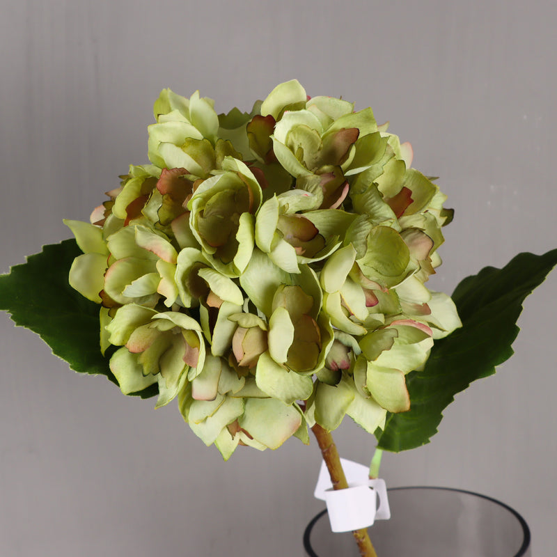 Fleurs d'hortensia en soie en vrac avec tiges et feuilles pour la décoration de table de fête de mariage à domicile en gros