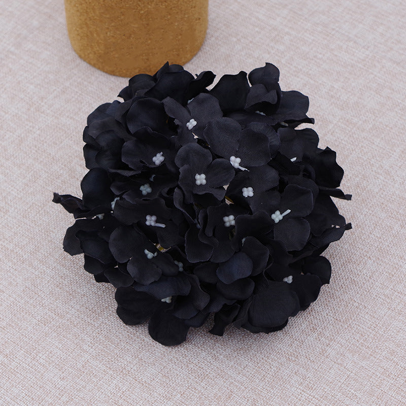 Cabezas de flores de seda de hortensia a granel con tallos Hortensia negra artificial para decoración de bodas Centros de mesa Ramos DIY Decoración floral para el hogar al por mayor