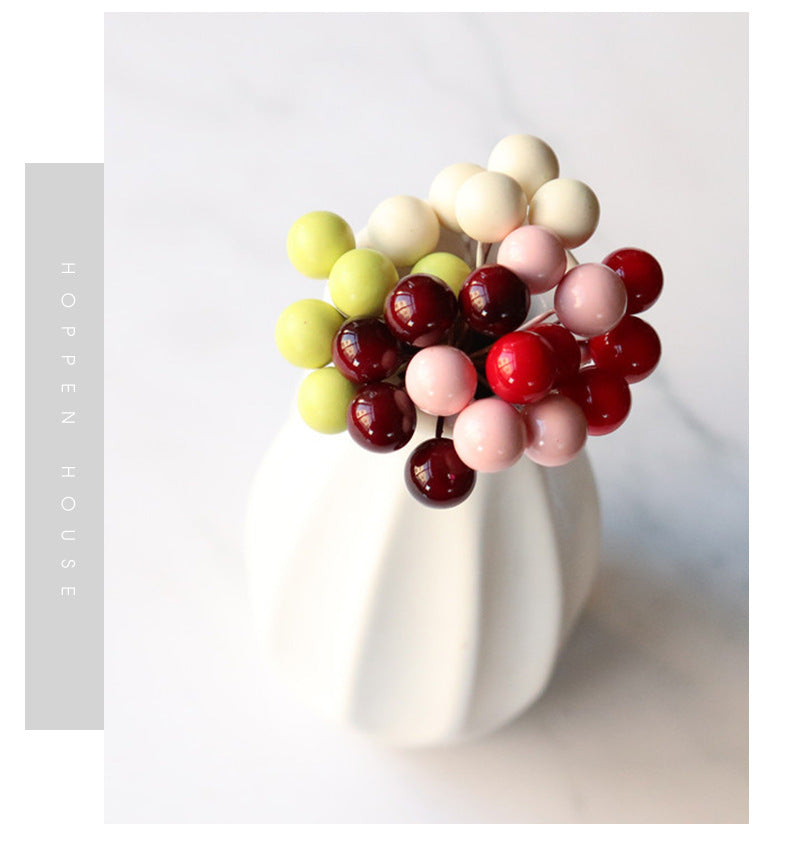 Bulk 100pcs Artificial Holly Berries Mini Berries for Crafts Christmas Decorations Wholesale