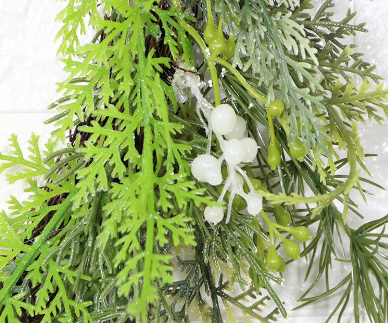 Bulk Artificial Pine Needle Greenery Wreaths Christmas Wreaths Ornament for Front Door Wall Hanging Home Decoration Wholesale