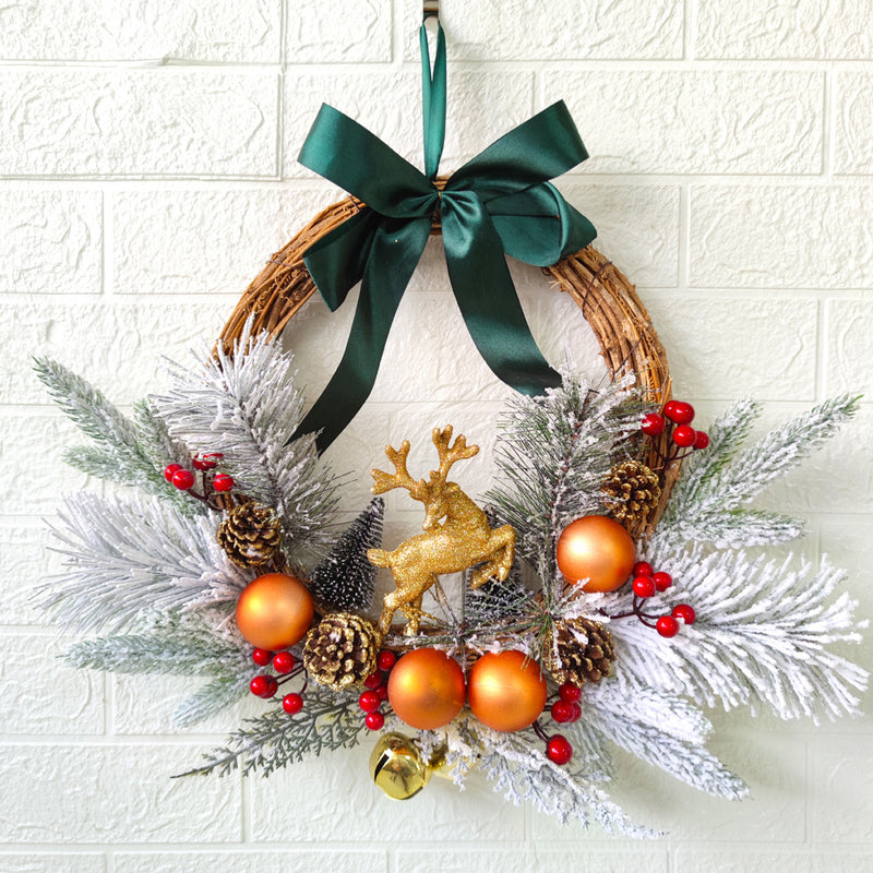 Bulk Christmas Ball Elk Cedar Pinecones Wreaths with Red Berries Bell for Front Door Wall Hanging Holiday Party Decoration Wholesale