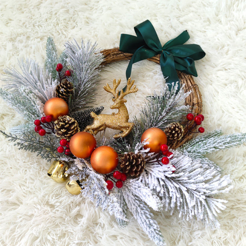 Bulk Christmas Ball Elk Cedar Pinecones Wreaths with Red Berries Bell for Front Door Wall Hanging Holiday Party Decoration Wholesale