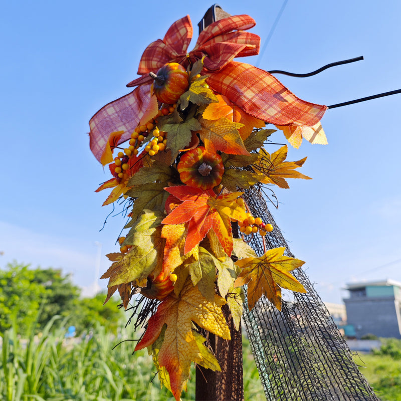 Guirlande de feuilles d'érable et de citrouille d'automne en vrac Guirlande murale artificielle en forme de larme pour porte d'entrée Décoration de festival de récolte de ferme de Thanksgiving en gros