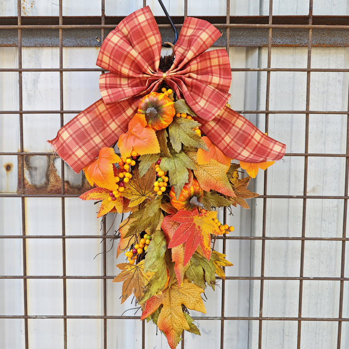 Bulk Fall Pumpkin Maple Leaf Swag Artificial Wall Swags Teardrop Swag for Front Door Thanksgiving Farmhouse Harvest Festival Decor Wholesale
