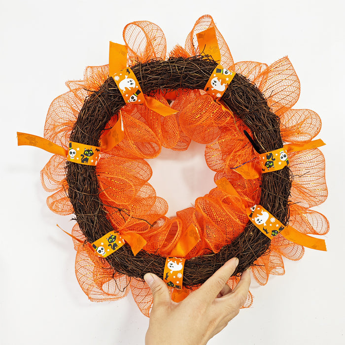 Bulk Halloween Pumpkin Smiley Face Wreath for Front Door Glowing Wreath Holiday Party Decoration Wholesale