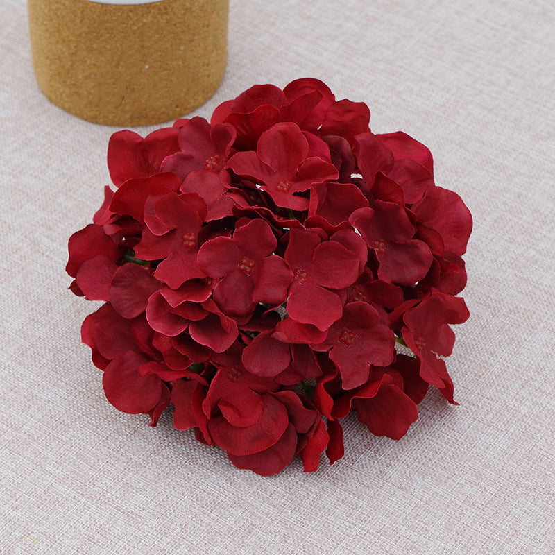 Cabezas de flores de seda de hortensia a granel con tallos Hortensia negra artificial para decoración de bodas Centros de mesa Ramos DIY Decoración floral para el hogar al por mayor