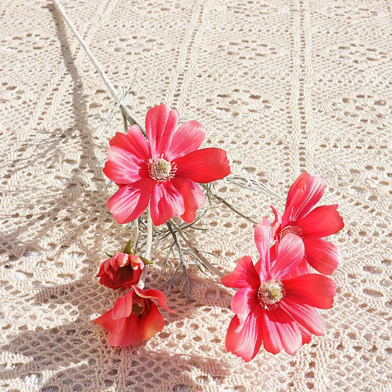 A granel 24 "Flores artificiales Plantas Calliopsis Arreglos florales de seda Ramos de boda Decoraciones Centros de mesa florales de plástico para el hogar Cocina Jardín Fiesta Decoración al por mayor 