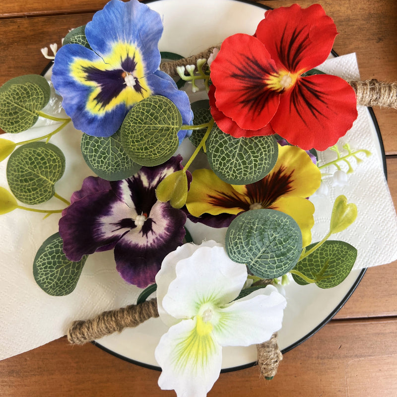 Bulk Pansy Flower Wrist Corsage Wristlet Band Bracelet and Men Boutonniere for Wedding Party Wholesale