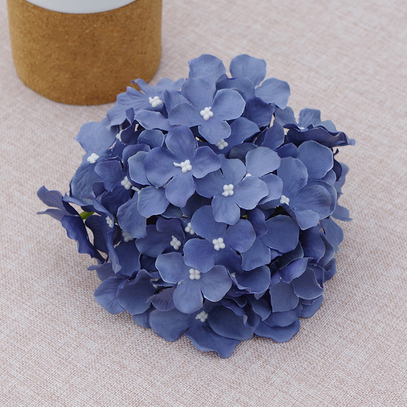 Cabezas de flores de seda de hortensia a granel con tallos Hortensia negra artificial para decoración de bodas Centros de mesa Ramos DIY Decoración floral para el hogar al por mayor