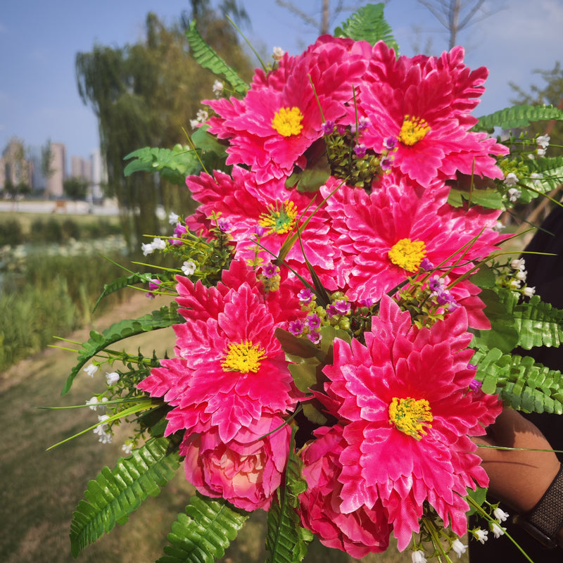 Fleur de cimetière exclusive en feuilles d'érable et pivoine fuchsia pour pierre tombale, vente en gros