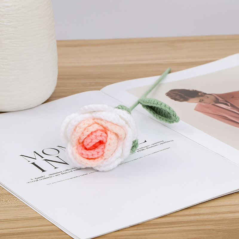 Crochet en vrac de fleur de pivoine au crochet fait à la main pour les arrangements de vases, décoration de bureau à domicile en gros