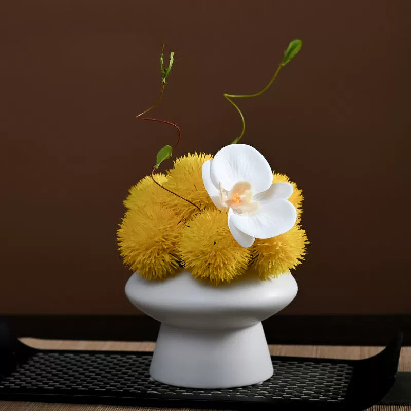 Bulk 9.8" Luxury Classic Flower Bouquet - Ceramic Vase for Restaurant & Bar Wholesale