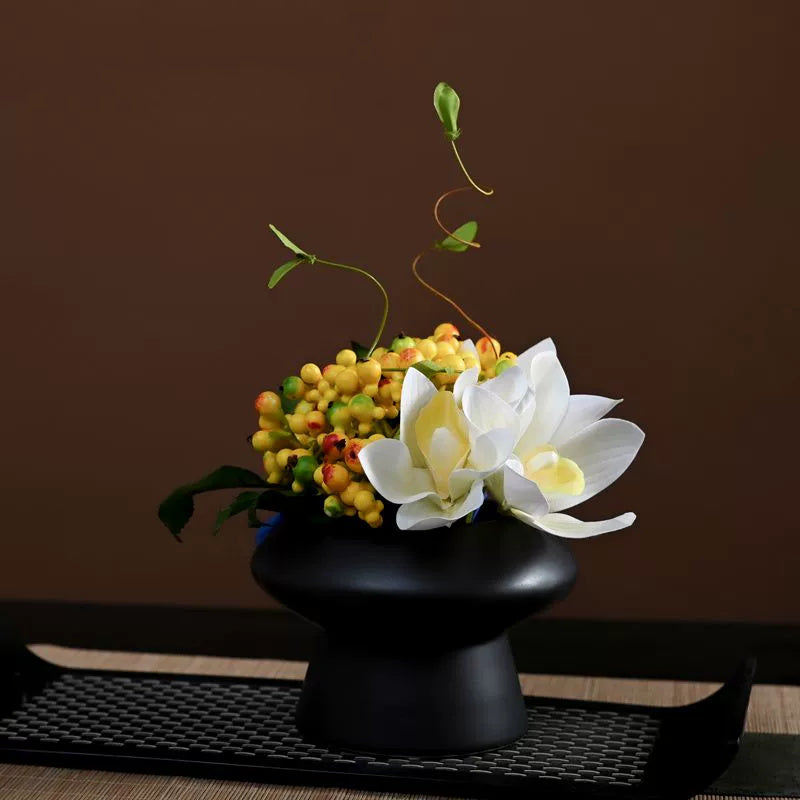 Bulk 9.8" Luxury Classic Flower Bouquet - Ceramic Vase for Restaurant & Bar Wholesale