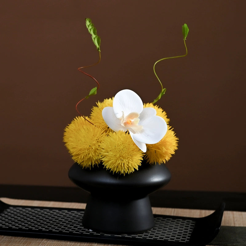 Bulk 9.8" Luxury Classic Flower Bouquet - Ceramic Vase for Restaurant & Bar Wholesale