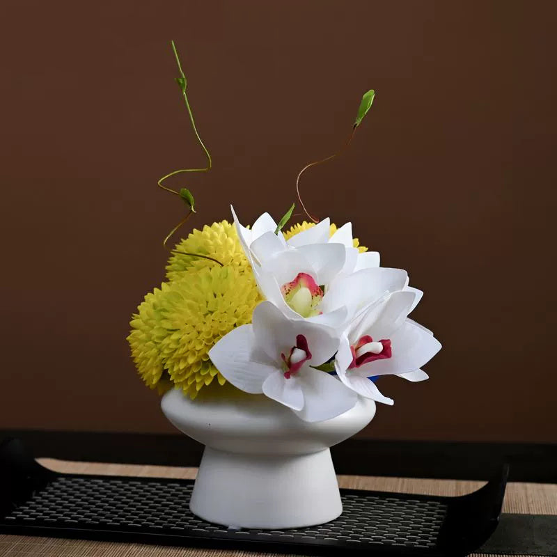 Bulk 9.8" Luxury Classic Flower Bouquet - Ceramic Vase for Restaurant & Bar Wholesale