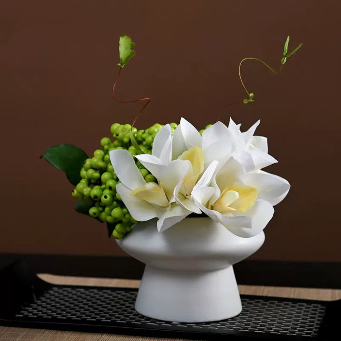 Bulk 9.8" Luxury Classic Flower Bouquet - Ceramic Vase for Restaurant & Bar Wholesale
