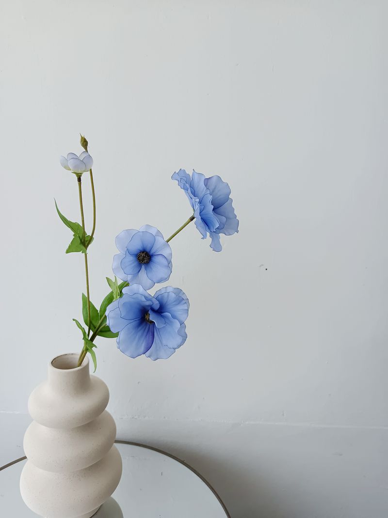 Bulk 19" Mariposa Ranunculus Tallos Flor de seda Artificial al por mayor