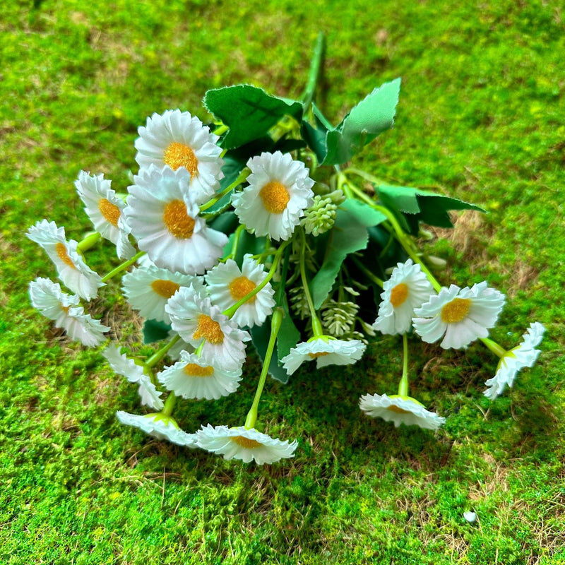 Artificial Daisy Bush, Faux Chamomile Flowers with Bendable Stems, Wedding, Home Decor & Window Display