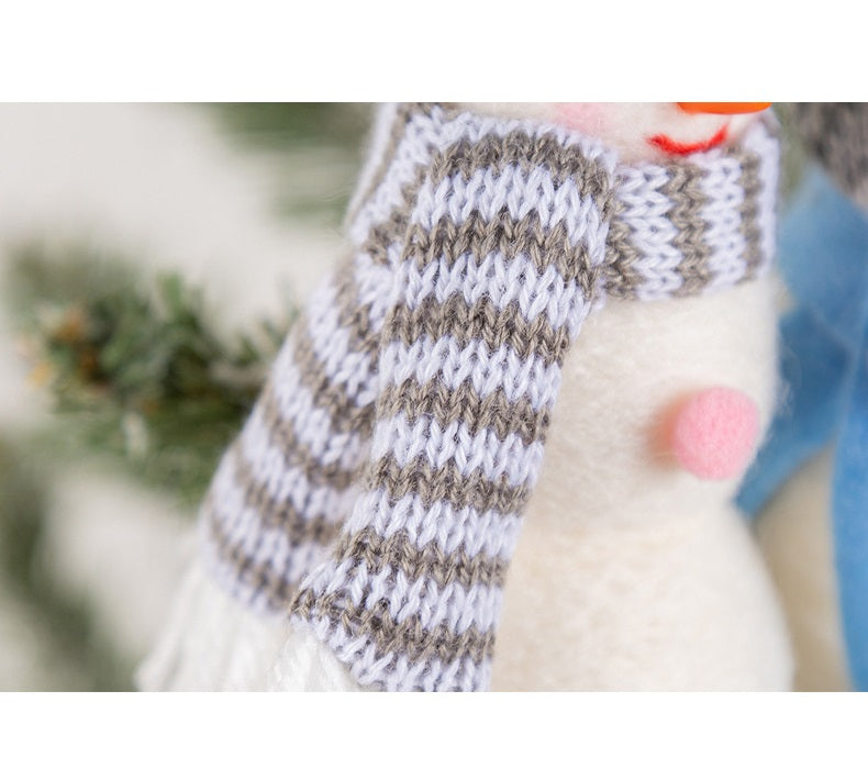 Ornement de poupée de bonhomme de neige de Noël en vrac avec écharpe, chapeau, breloques d'arbre de Noël, décorations de maison de vacances en gros