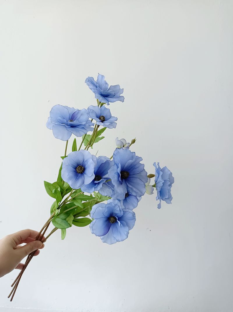 Bulk 19" Mariposa Ranunculus Tallos Flor de seda Artificial al por mayor