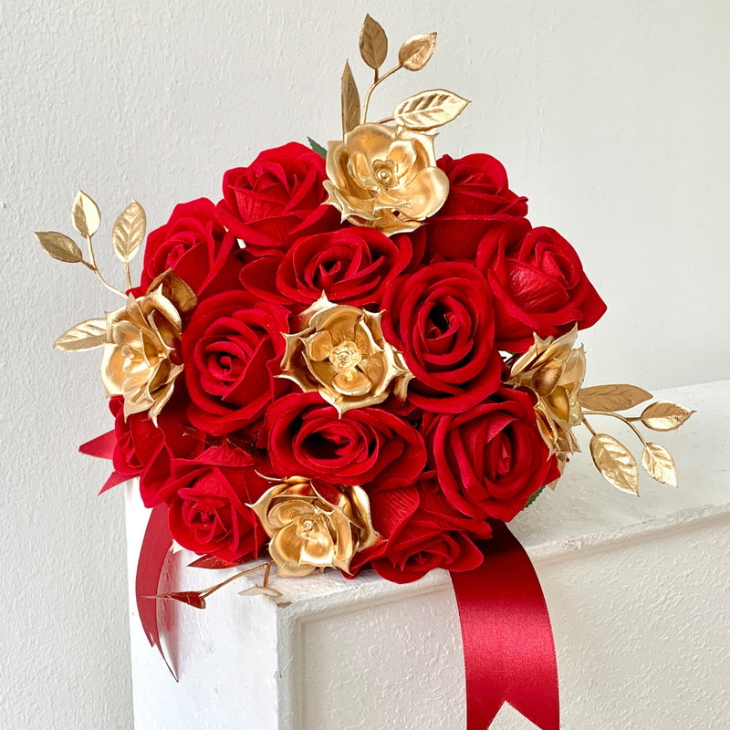 Artificial Silk Rose Bridal Bouquet, 18-Bloom Wedding Bouquet in Cream White, 12" Height for Bridesmaids & Centerpieces