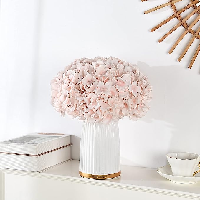 Cabezas de flores de seda de hortensia a granel con tallos Hortensia negra artificial para decoración de bodas Centros de mesa Ramos DIY Decoración floral para el hogar al por mayor