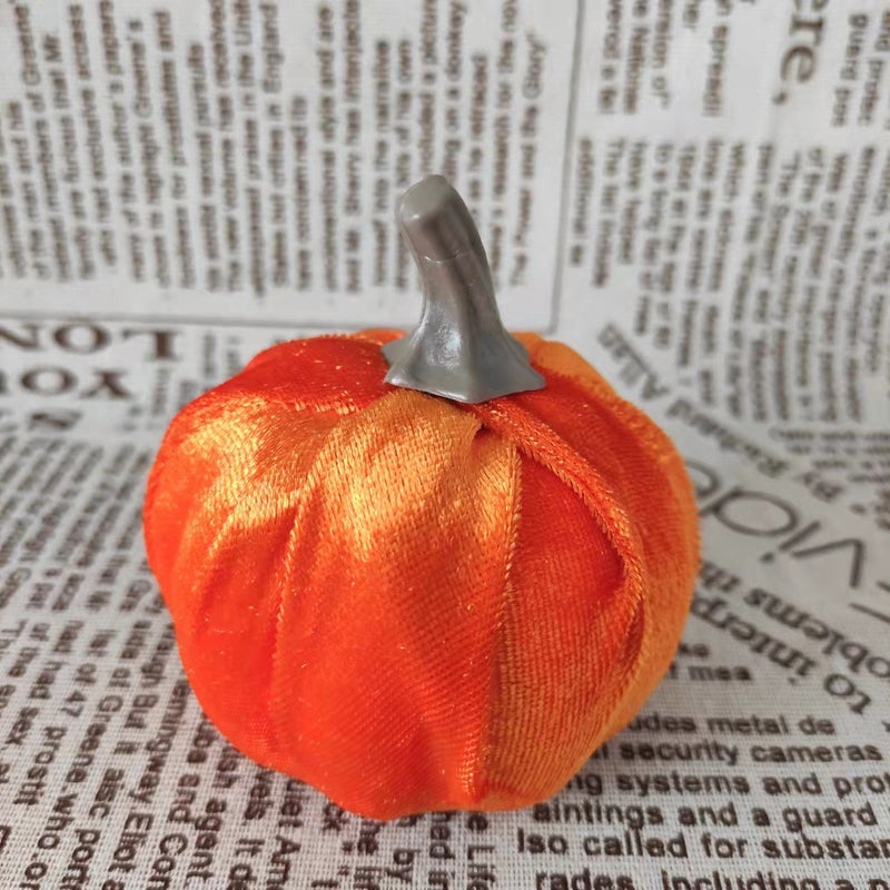 Lot de 10 citrouilles en mousse de velours pour décoration de Thanksgiving en gros