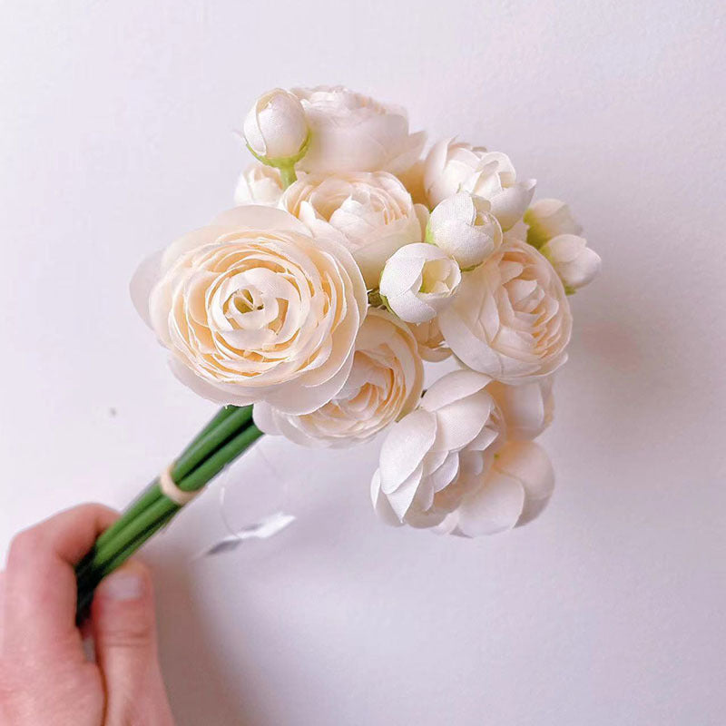 Offres du Black Friday 2024 Bouquets de fleurs artificielles de renoncules en gros