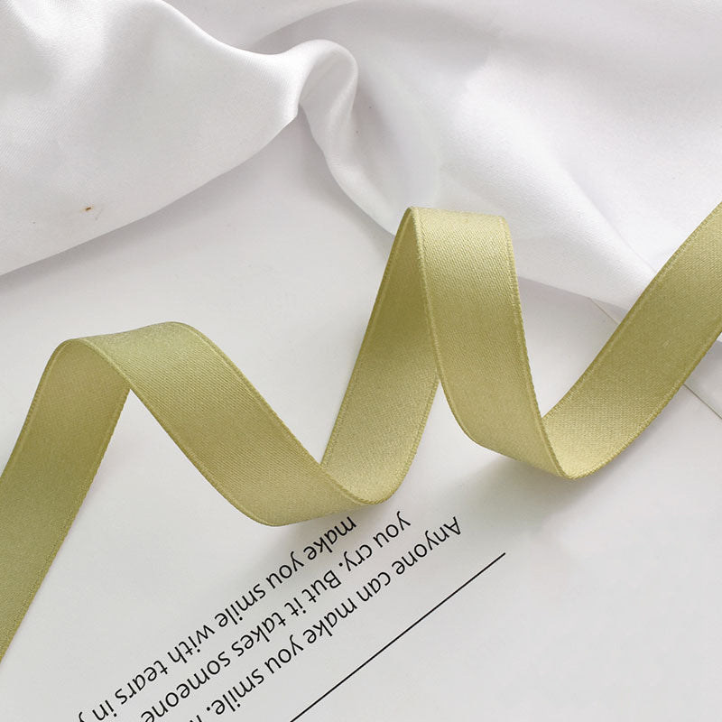 Ruban de soie en mousseline de soie à franges fait main vert sauge en vrac de 39 po pour l'artisanat de mariage en gros