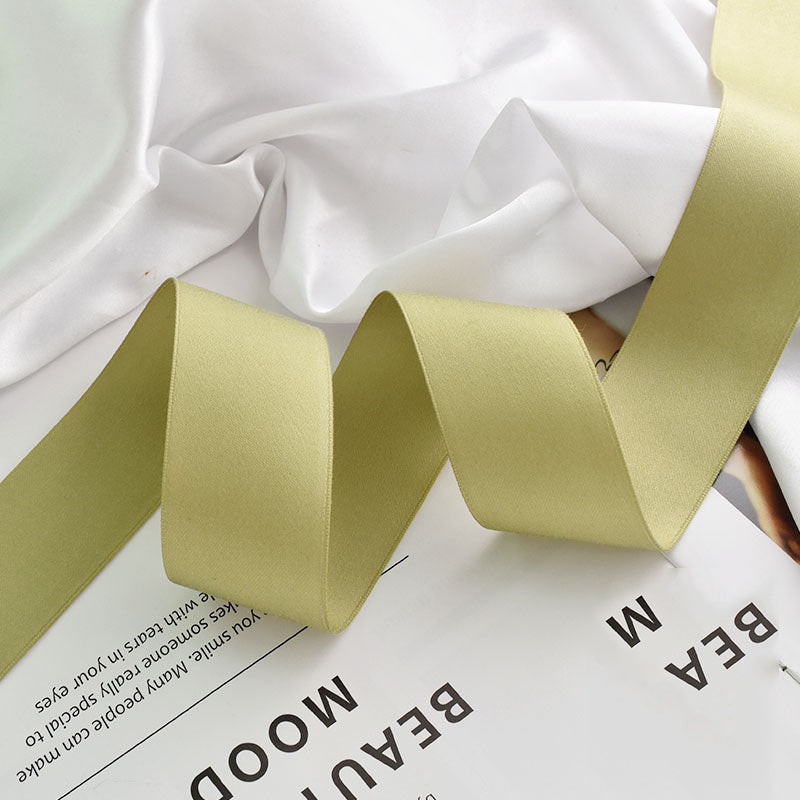 Ruban de soie en mousseline de soie à franges fait main vert sauge en vrac de 39 po pour l'artisanat de mariage en gros