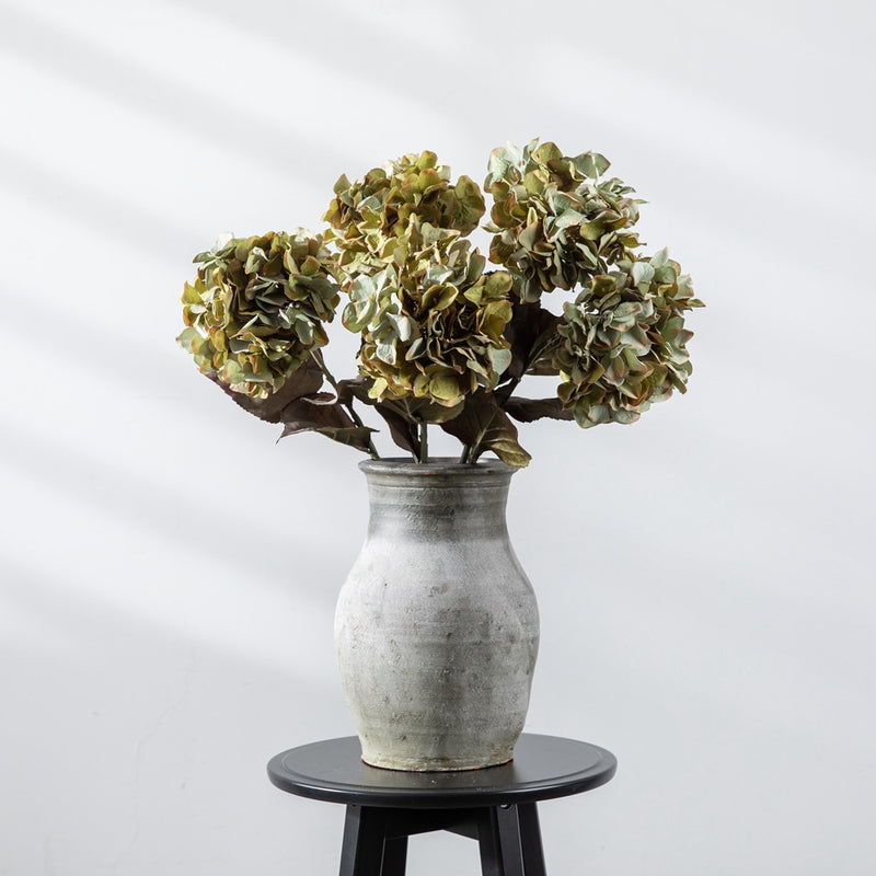 Tiges d'hortensia vertes sauge Wabi-Sabi en vrac Fleurs artificielles en soie Vente en gros