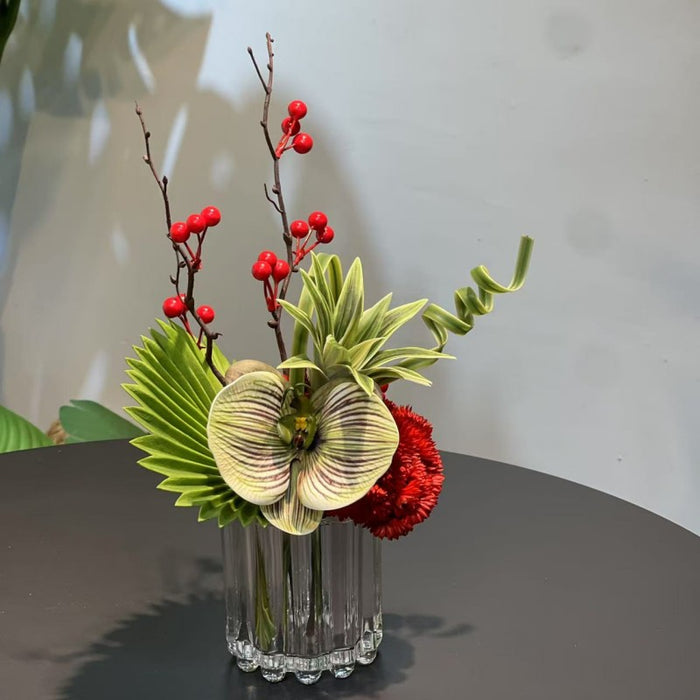 Bulk 7.9" Small Glass Floral Bouquet - Elegant Decor for Restaurant & Bar Wholesale