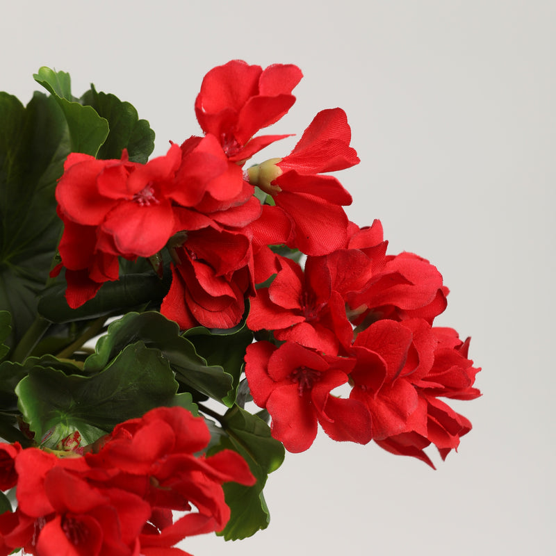 Premium Real Touch Geranium Bush UV Resistant - 17"